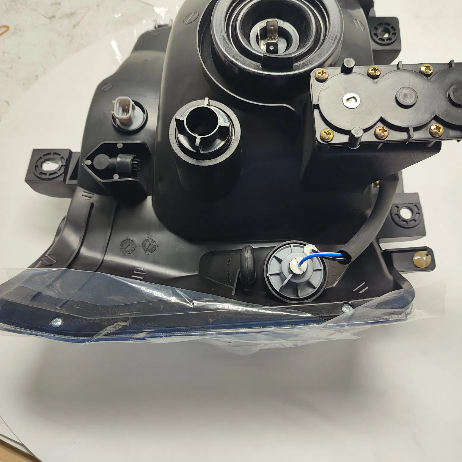 LED-фара для JMC Kairui N900, 377210001