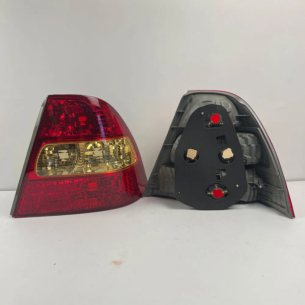 Фонарь задний для Toyota Corolla Sedan Ae120 2001-2004