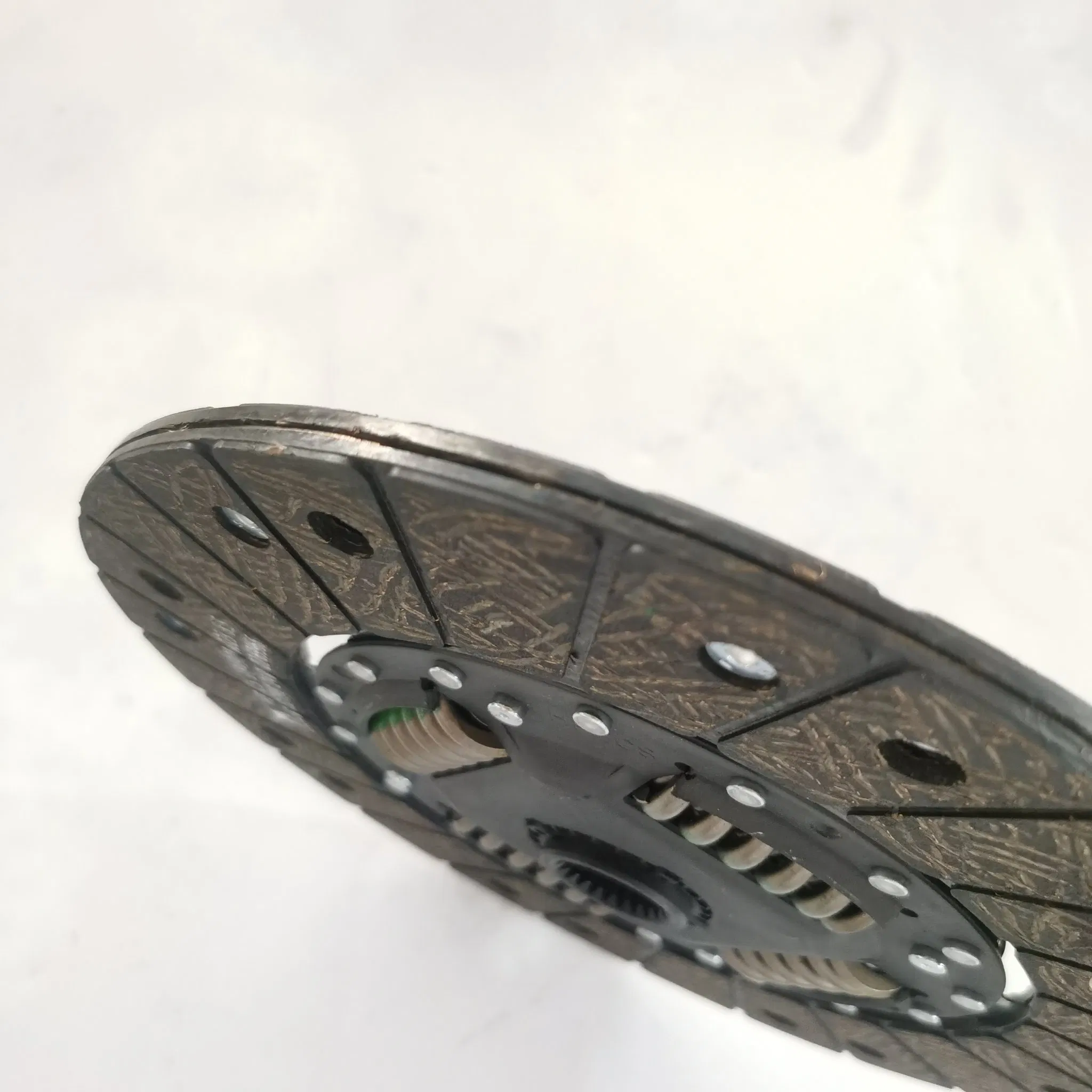 Saic Maxus V80 Clutch Plate Assembly 5-Speed with Spring C00066026