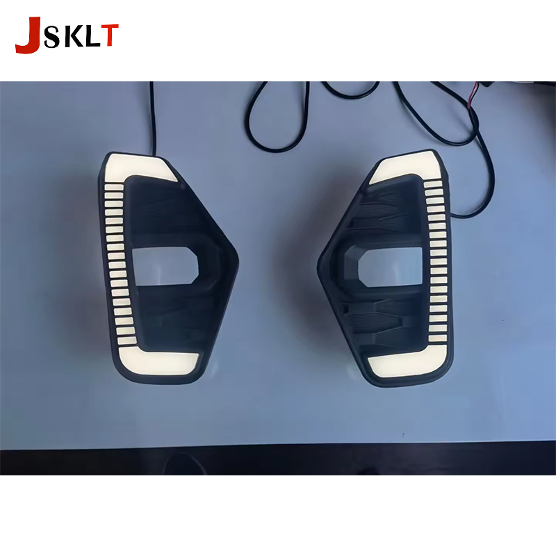 Дневные ходовые огни JSKLT для Nissan Navara NP300 2021+