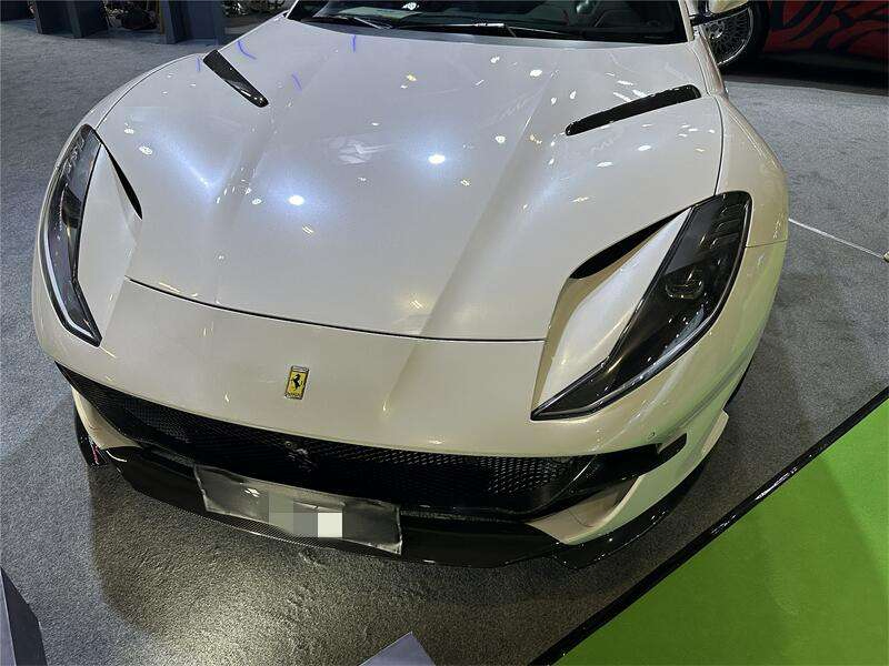 Novite Style Carbon Fiber Front Lip for Ferrari 812 Superfast Gts Body Kit