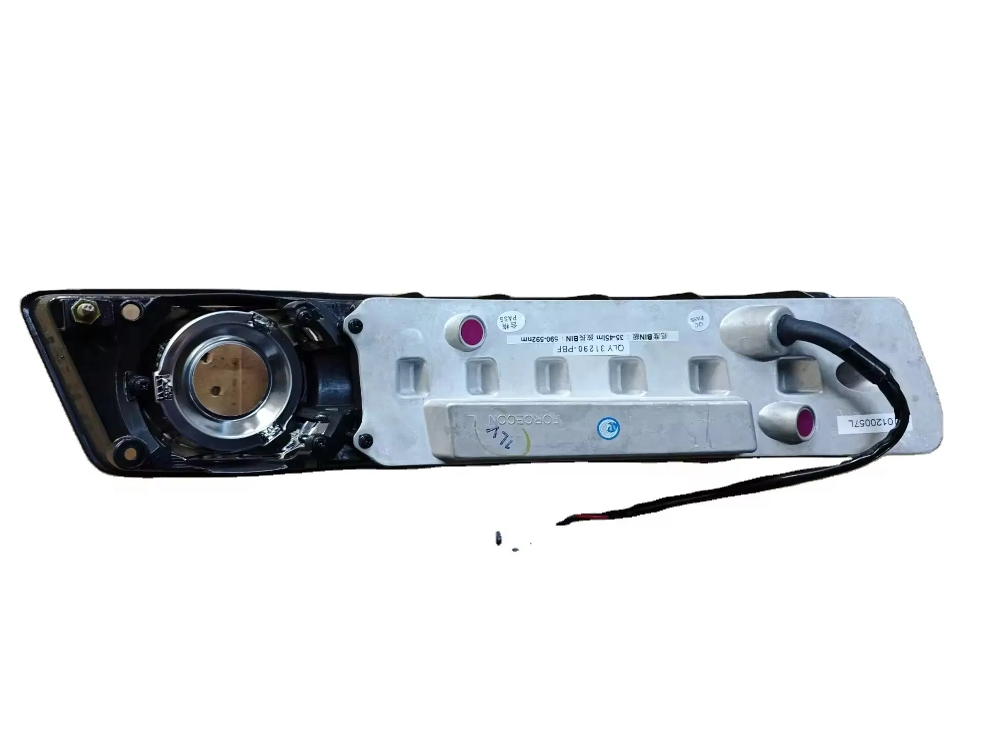 Указатель поворота Luxgen 26135SU100