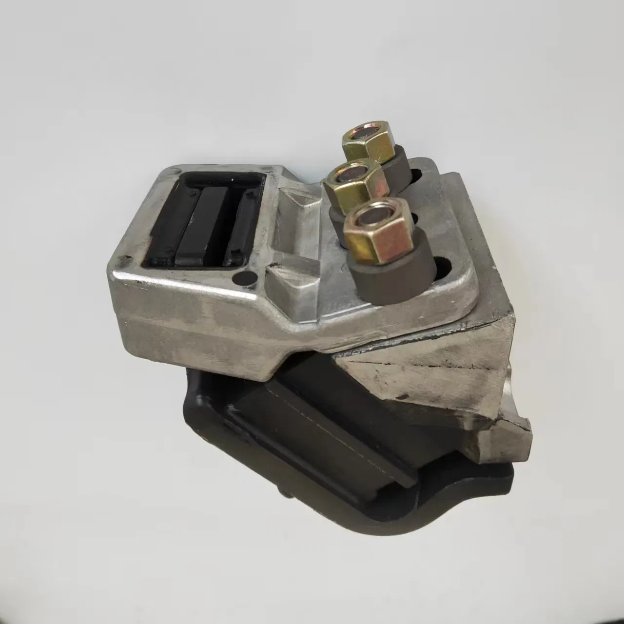 Опора двигателя Daewoo Bus 65.41570-5020