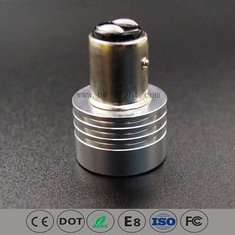 Мощная светодиодная лампа для авто (T25-BY15-004Z85BN)