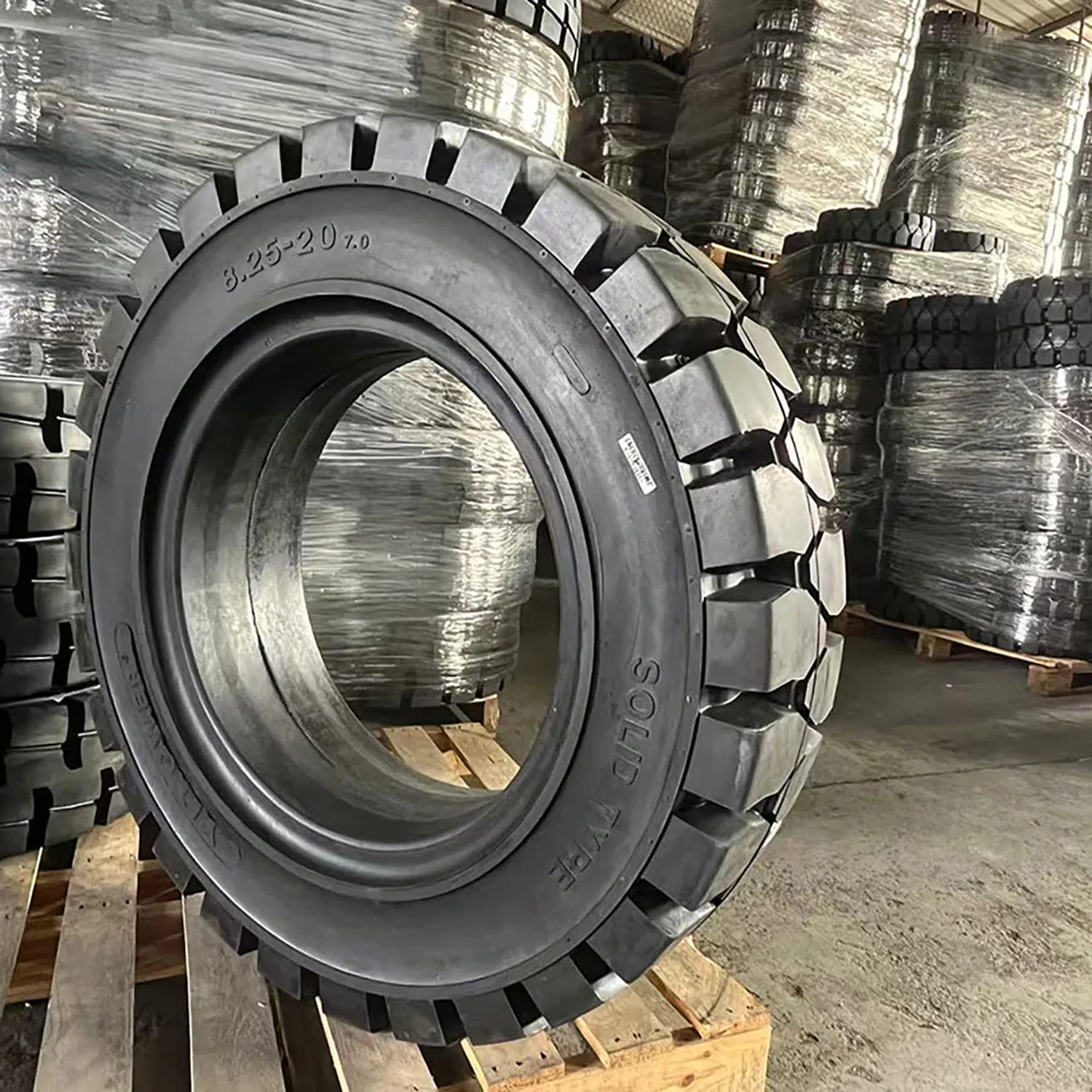Hg 9.00-16 China Factory Supply Airless Forklift Tyre Manufacturers From China