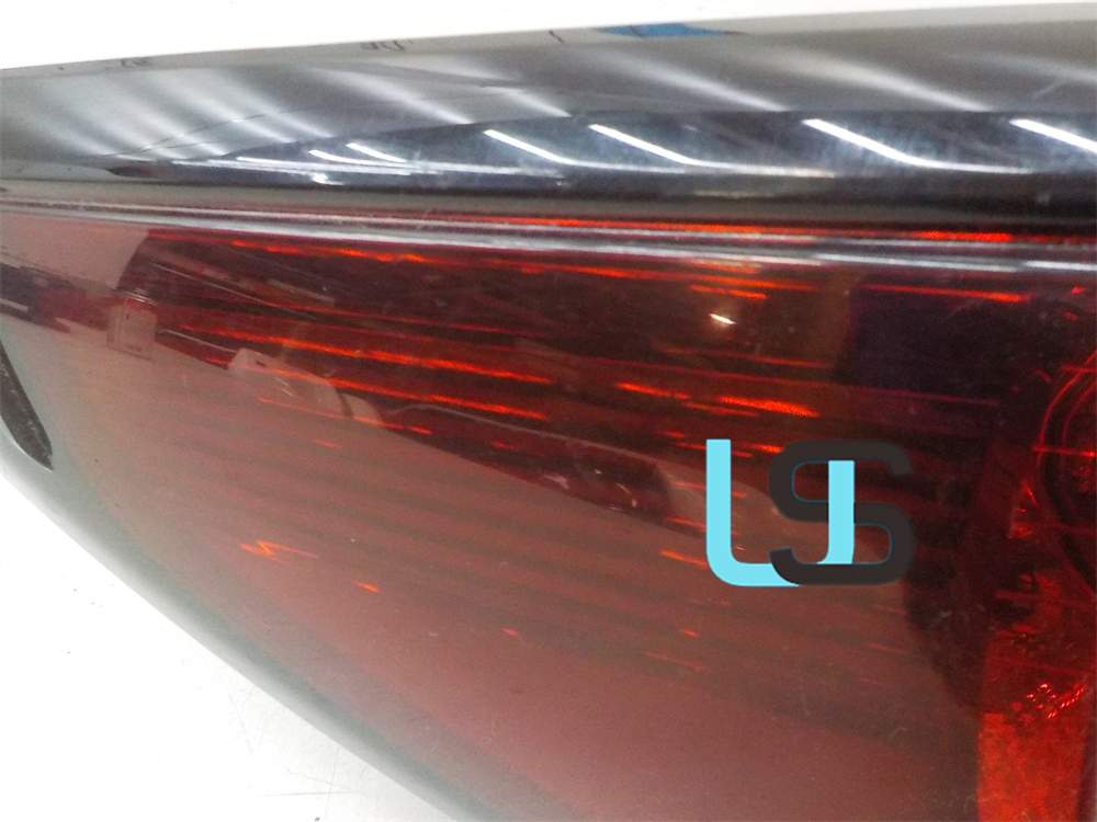 Rear Light Left for Mazda Cx-5 II (2017-2018) Kb8m51160f Kb8m51150f