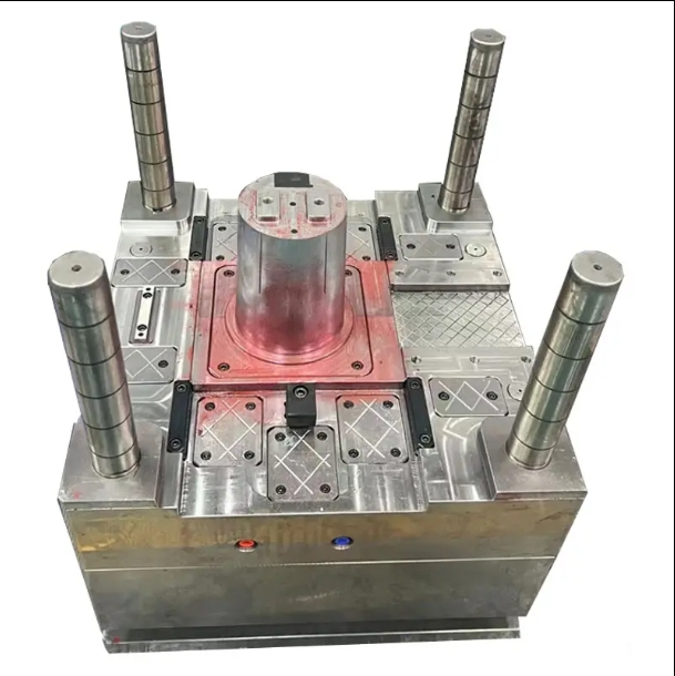 High Quality Low Price Plastic Mould Manufacturer Customized Precision Plastic Injection Mold for Car Lens