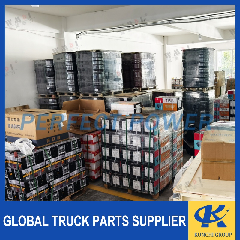 Hot Selling Truck Spare Parts Used in Sinotruck HOWO Shacman Foton Dongfeng FAW Down Mirror Assembly Wg1662770010 High Quality and Good Price