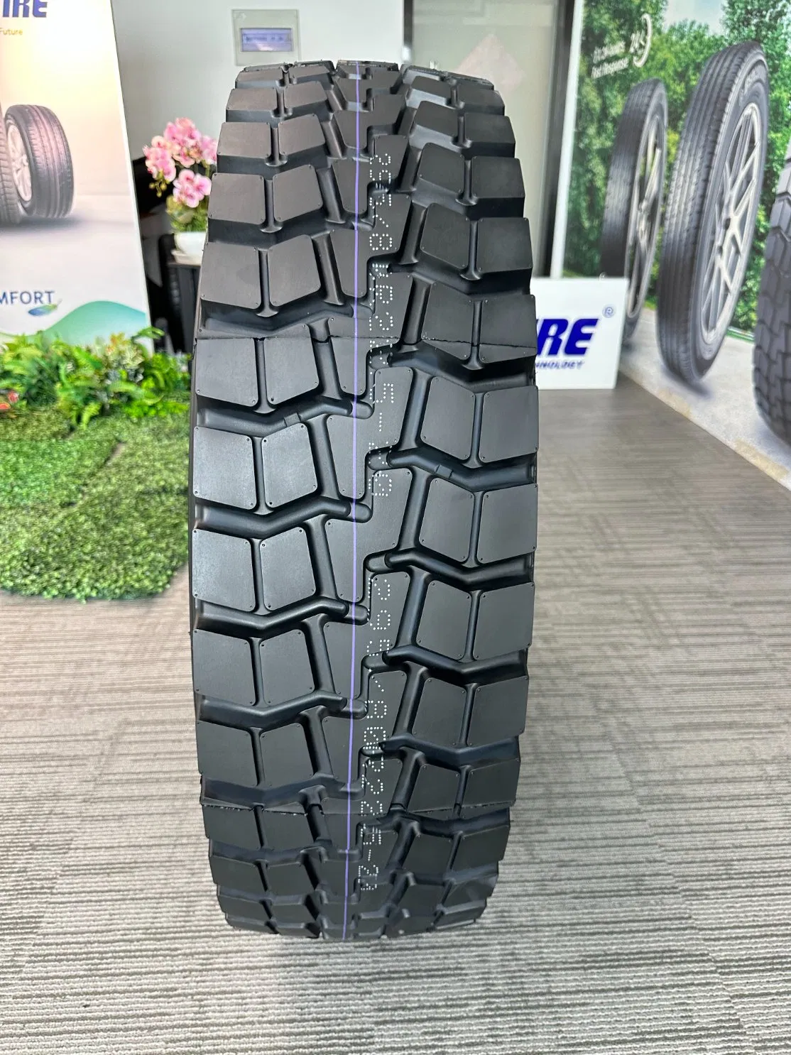 Шина грузовая 295/80R22.5 Gencotire стальная радиальная