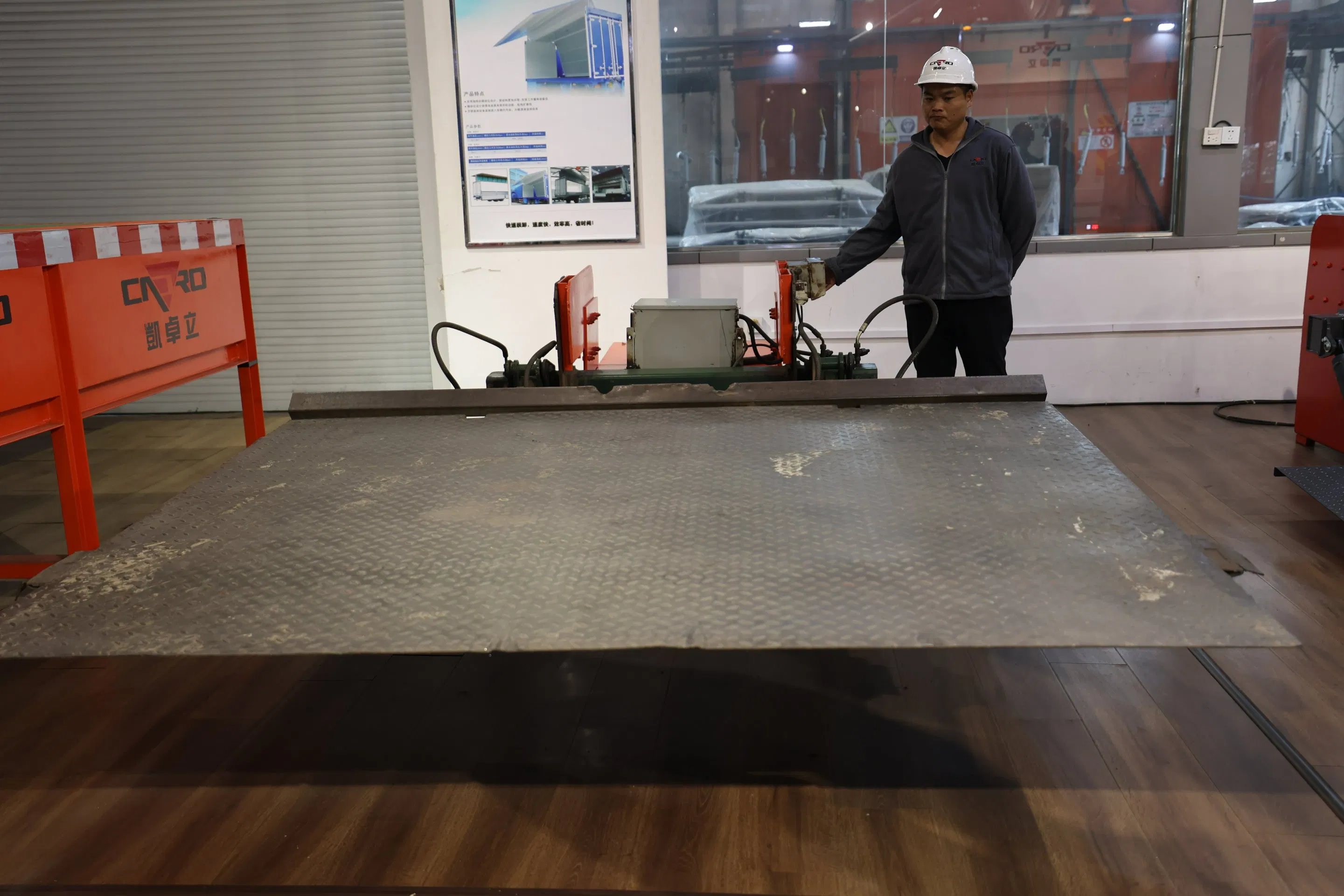 Hydraulic Tail Lift Hydraulic Truck Iron Aluminum Vehicle Platform Tail Gate