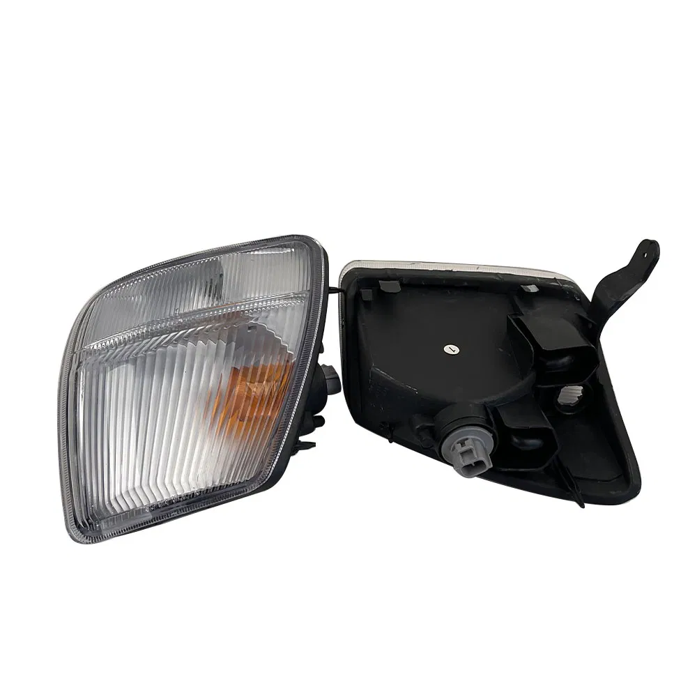 Передние габаритные фары для Toyota Townace Noah 1999