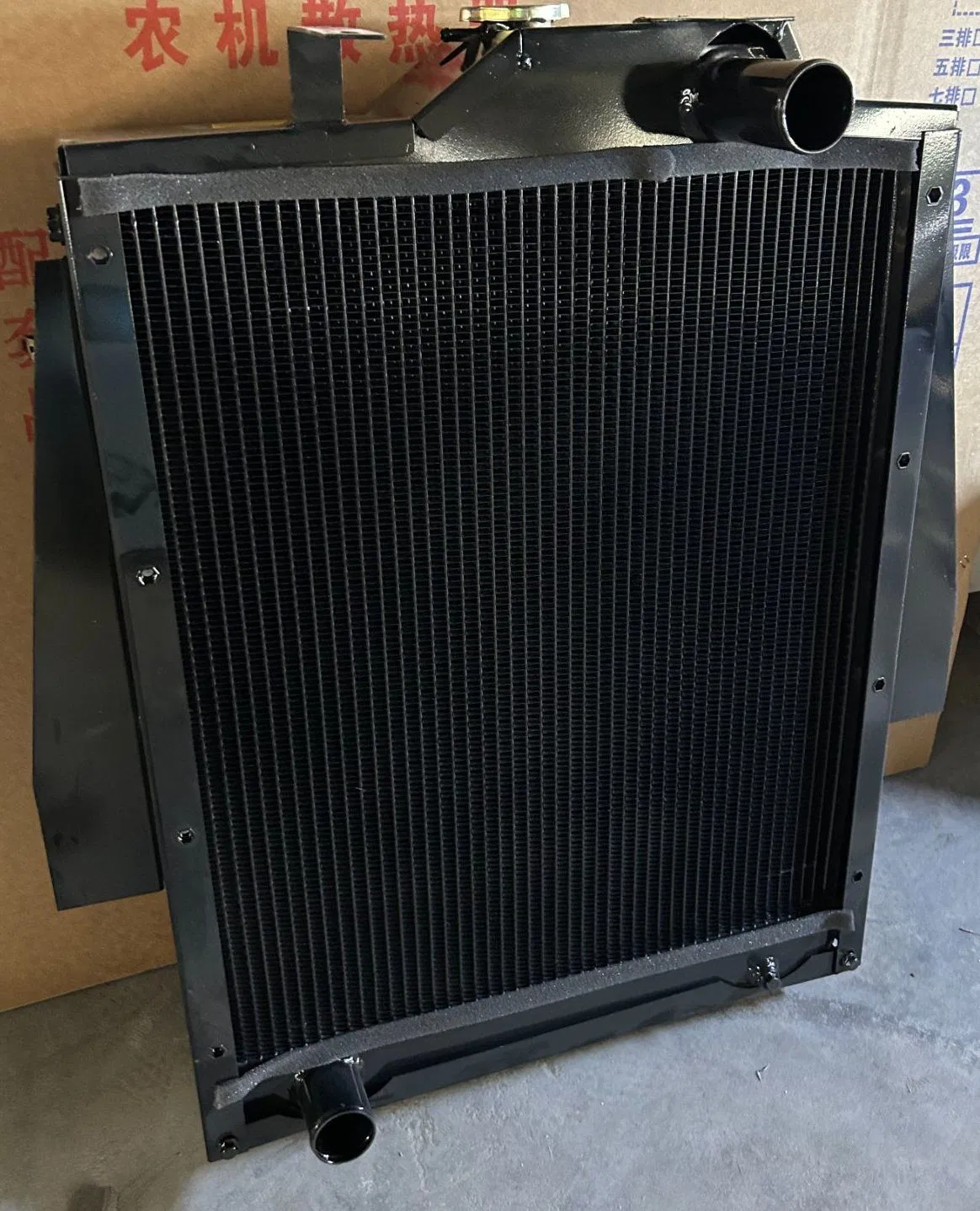 Радиатор Lovol 1304 для трактора, алюминиевый