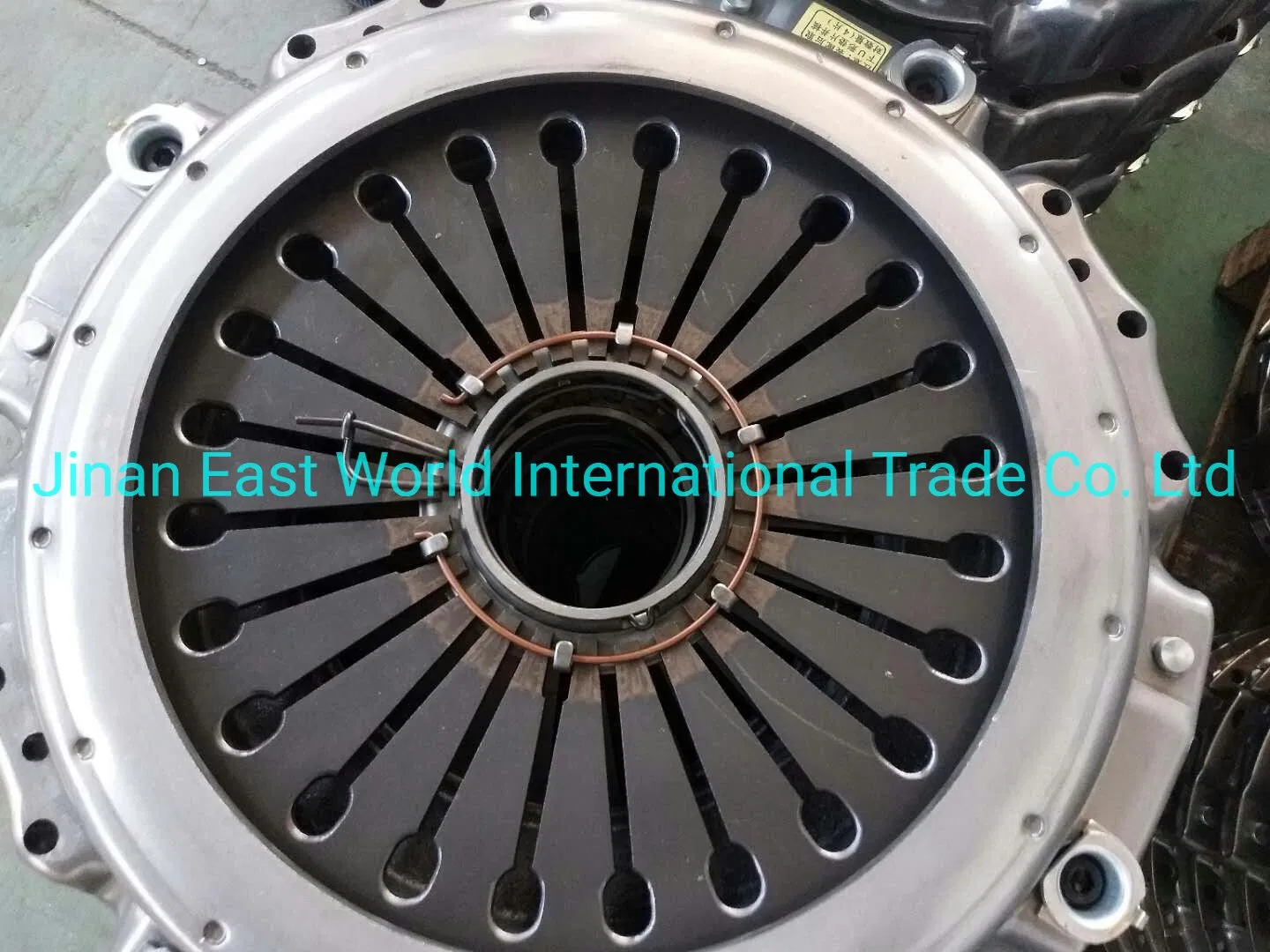 Диск сцепления для грузовиков HOWO, 430*252 мм