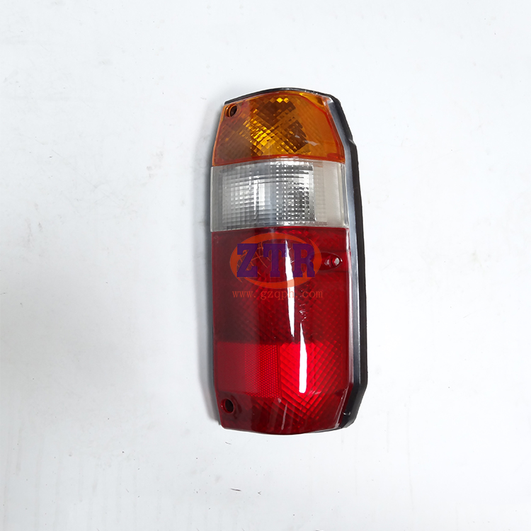 Задний фонарь 84560-60310 для Landcruiser Hzj79