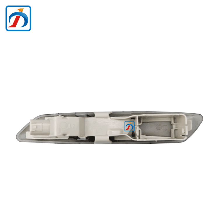 Передний левый габарит BMW 5 серии F10/F18 (63137154169)