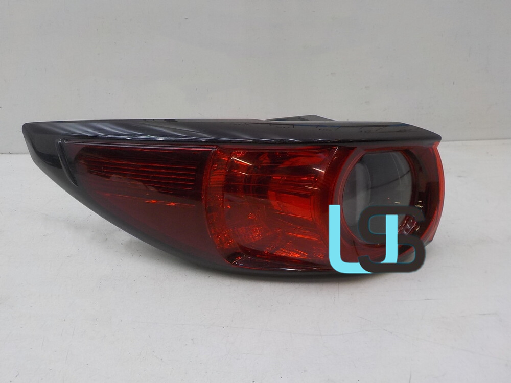 Rear Light Left for Mazda Cx-5 II (2017-2018) Kb8m51160f Kb8m51150f