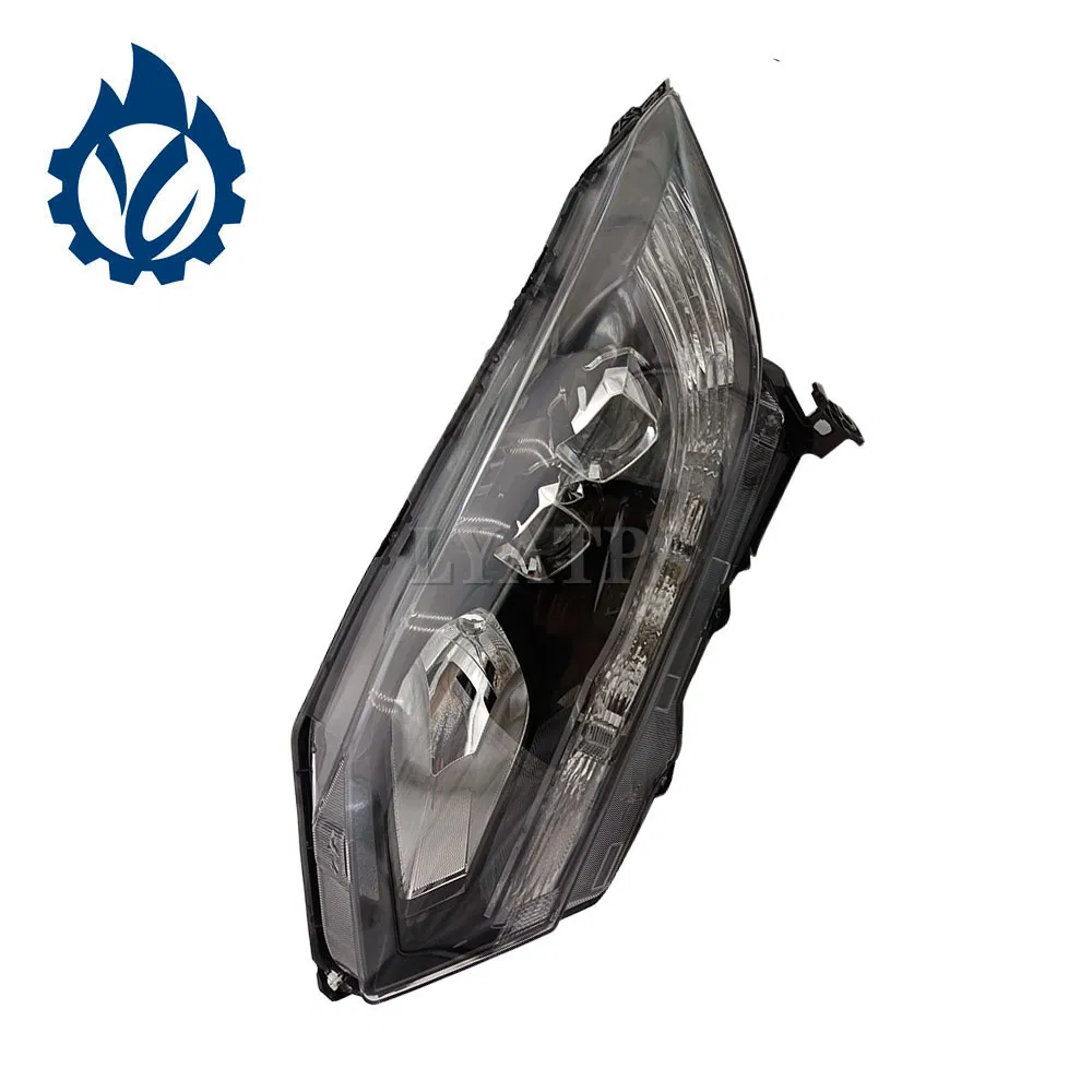 Фара головного света Honda HR-V 2014 33500-T7A-H01