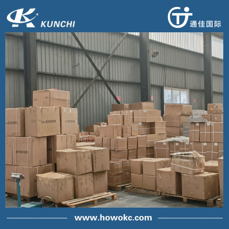 Передняя резиновая опора двигателя Shacman Delong DZ9114593001