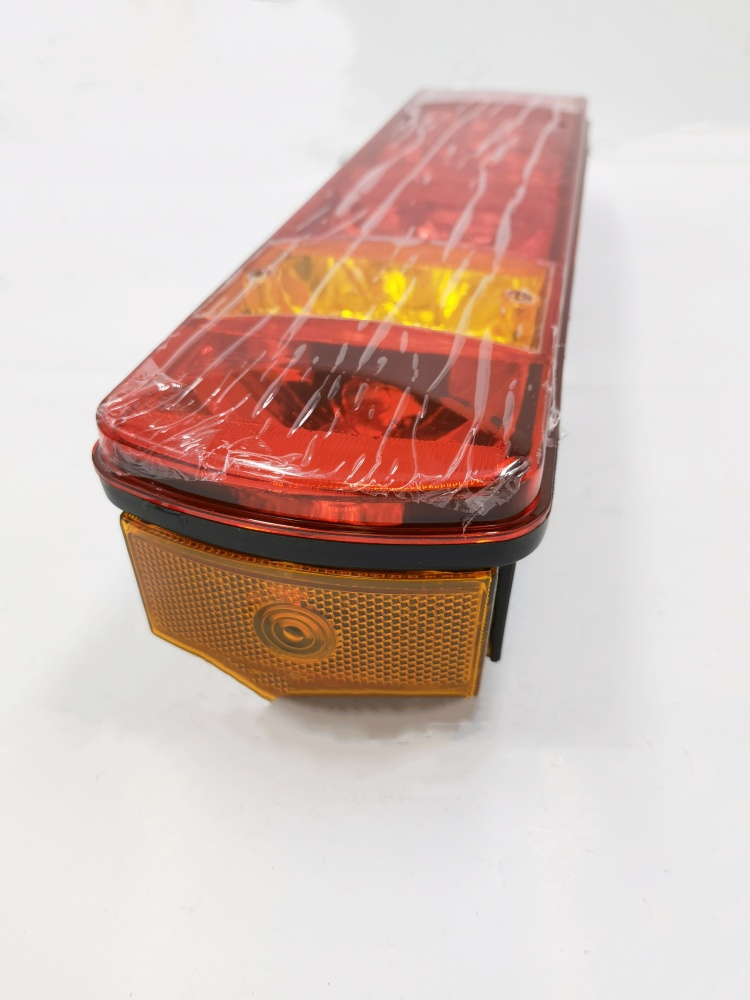 China Hot Sale Manufacturers Direct Supply Auto Parts 6V 12V 24V Truck Signal Indicator LED Rear Tail Light Turn Indicator Wg9719810011