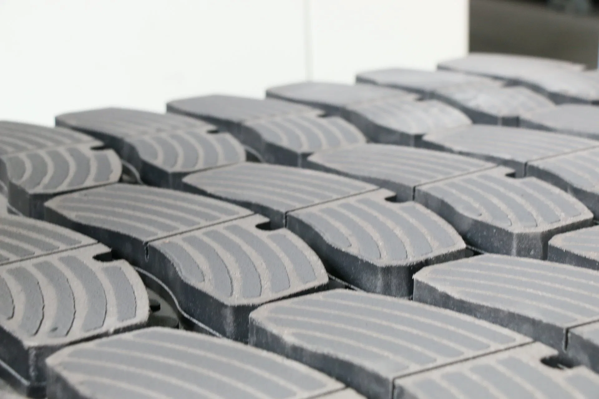 Truck Parts Brake Pads 29125 for Volvo Kinglong Yutong and for Benz