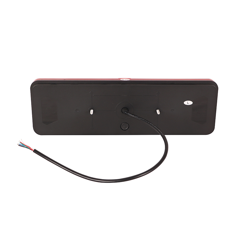 Светодиодные задние фонари E-MARK ECE для прицепов