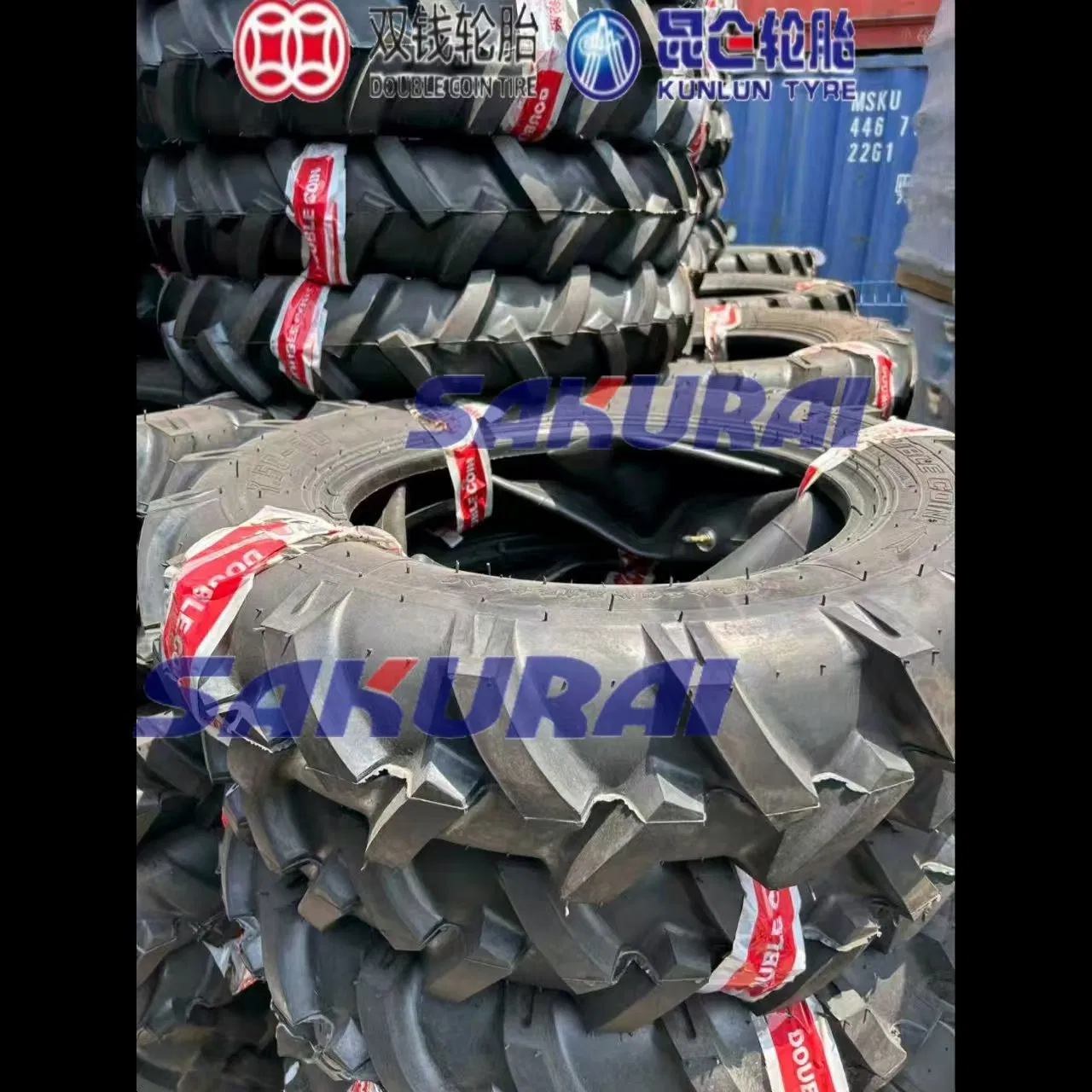 Double Coin/Kunlun 8.25-16/8.25-16/8.25-20 Truck Tires OTR Tires