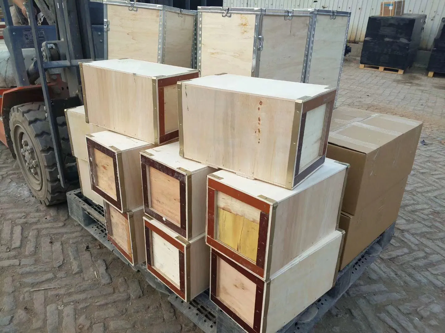 Впускной коллектор для Wuling N300, Chevrolet