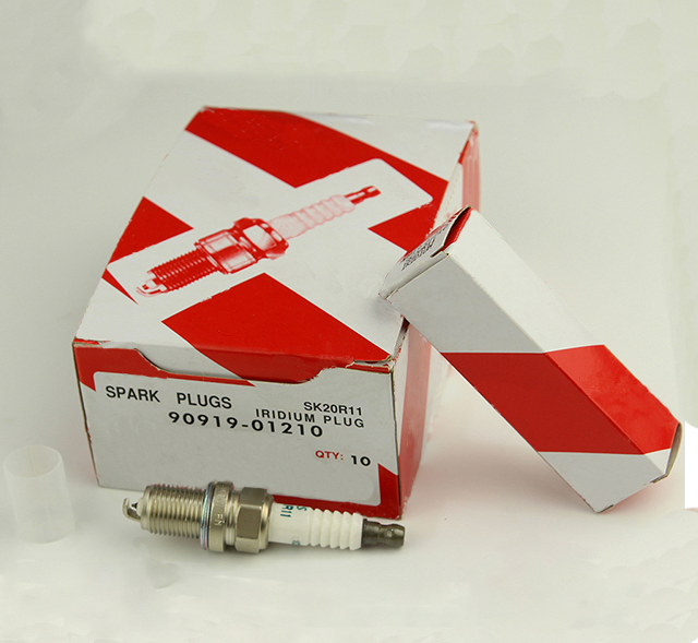 Иридиевые свечи зажигания 90919-01210 SK20R11