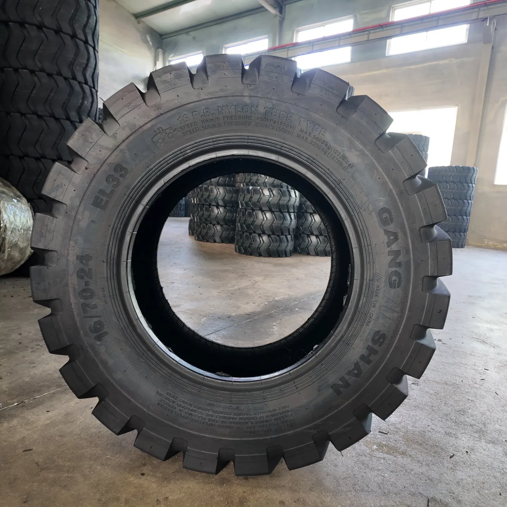 High-Quality BYWELL Radial Tyre 16/70-20-16PR for Distribution