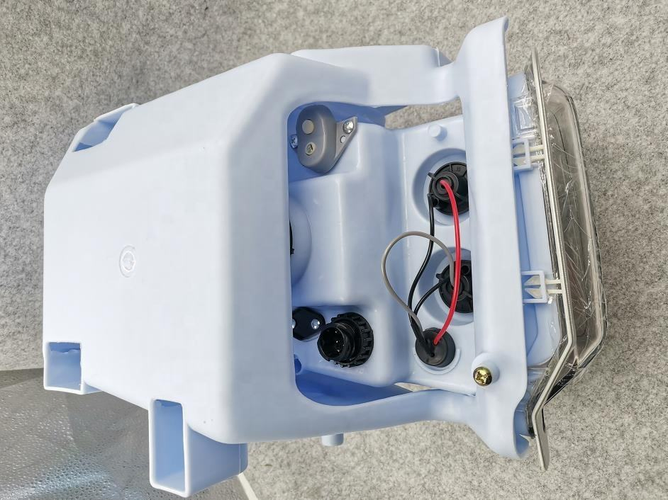 Factory Wholesale High Quality Sinotruk Truck Parts Head Light Headlamp for HOWO