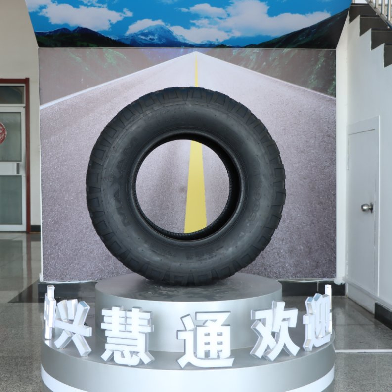 15.0/70-18imp Grain Truck Tire with Ht702 Pattern