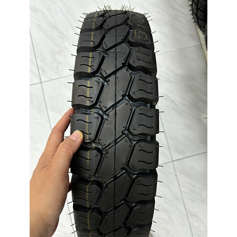 Шина мотоциклетная 5.00-12 DEERSMART для трициклов