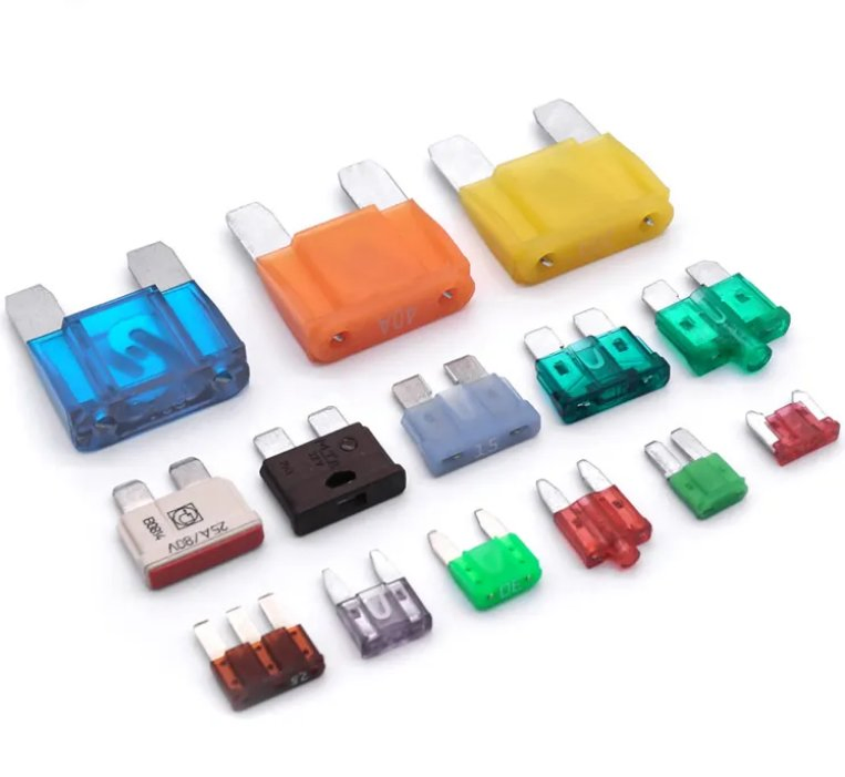 Compact Mini Auto Plug-in Fuse for Enhanced Circuit Protection