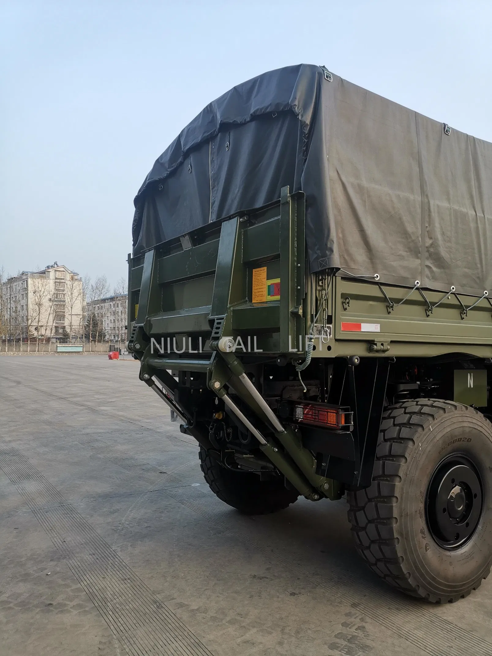 Aluminum Pickup Truck Van Liftgate Gate Tail Lift with Folding Platform 3000kg