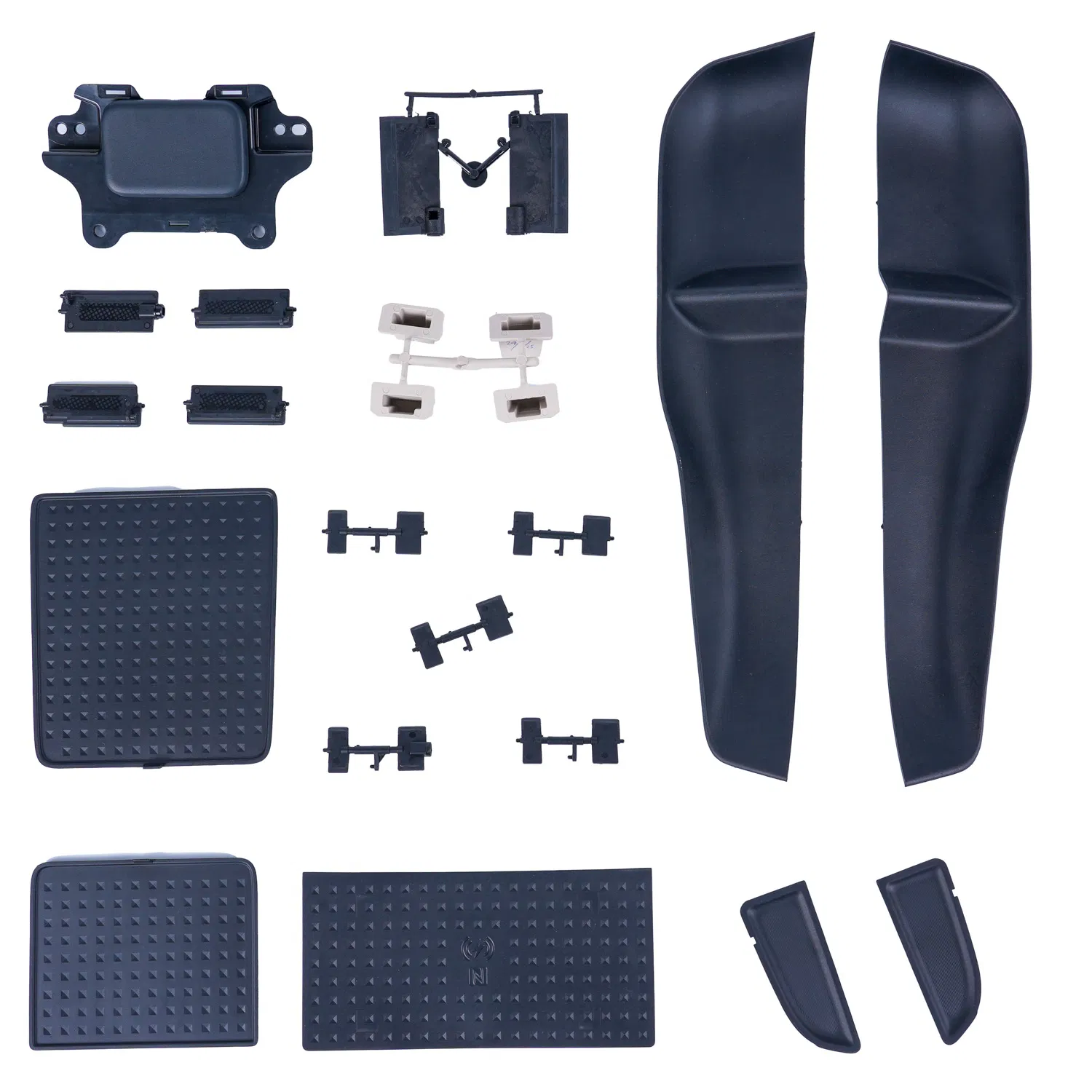 Мягкие резиновые накладки для салона автомобиля и мотоцикла