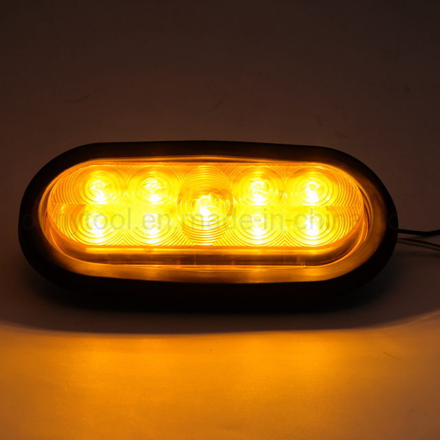 Светодиодный стоп-сигнал 6" овал красный для грузовика