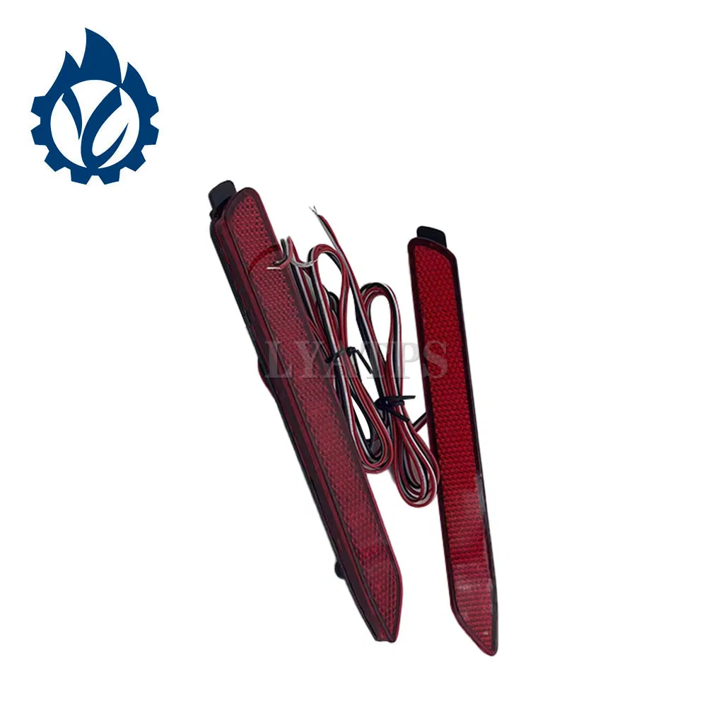 Боковой фонарь заднего бампера Toyota Corolla Axio 52159-12c00-A0