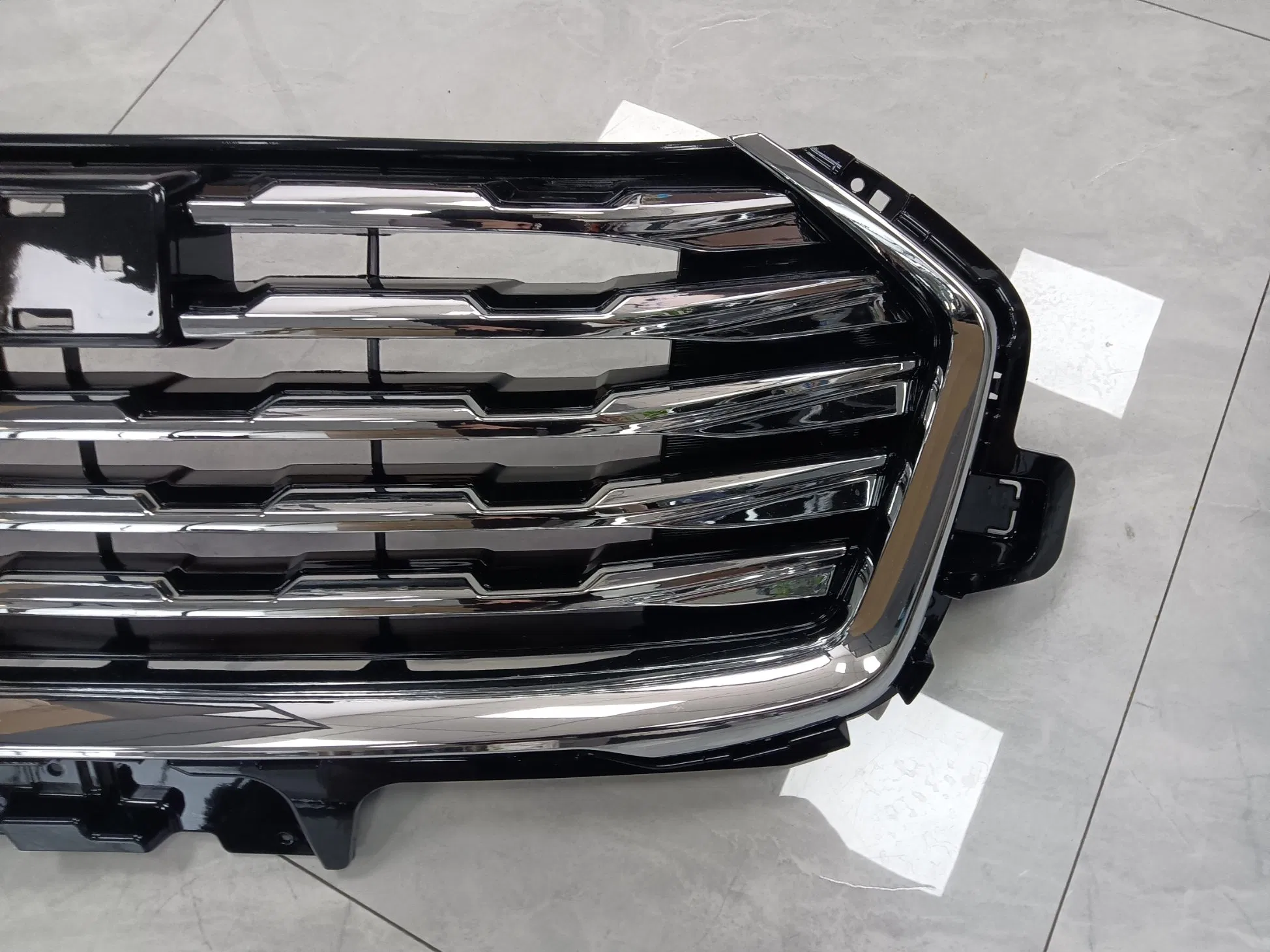 Factory Wholesale Auto Body Kits Car Front Encirclement Chery Bumper Grille (PAINTING) Exeed Tiggo Jetour