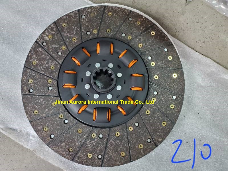 Dz9114160032 Clutch Disc – Durable Transmission Part for Heavy Trucks