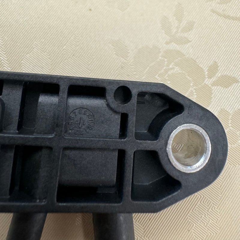 Air Pressure Sensor Exhaust Pressure Sensor 227702184r 22770-2184r 0281006252