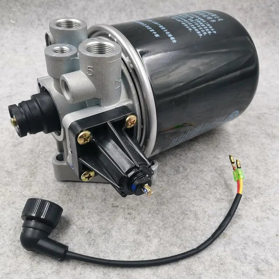 Az9100368471 Air Dryer Compressor Filter for Shacman Delong Truck F3000 Air Dryer Assembly