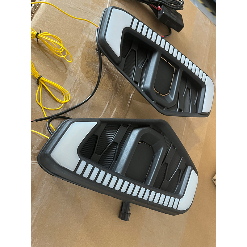 Дневные ходовые огни JSKLT для Nissan Navara NP300 2021+