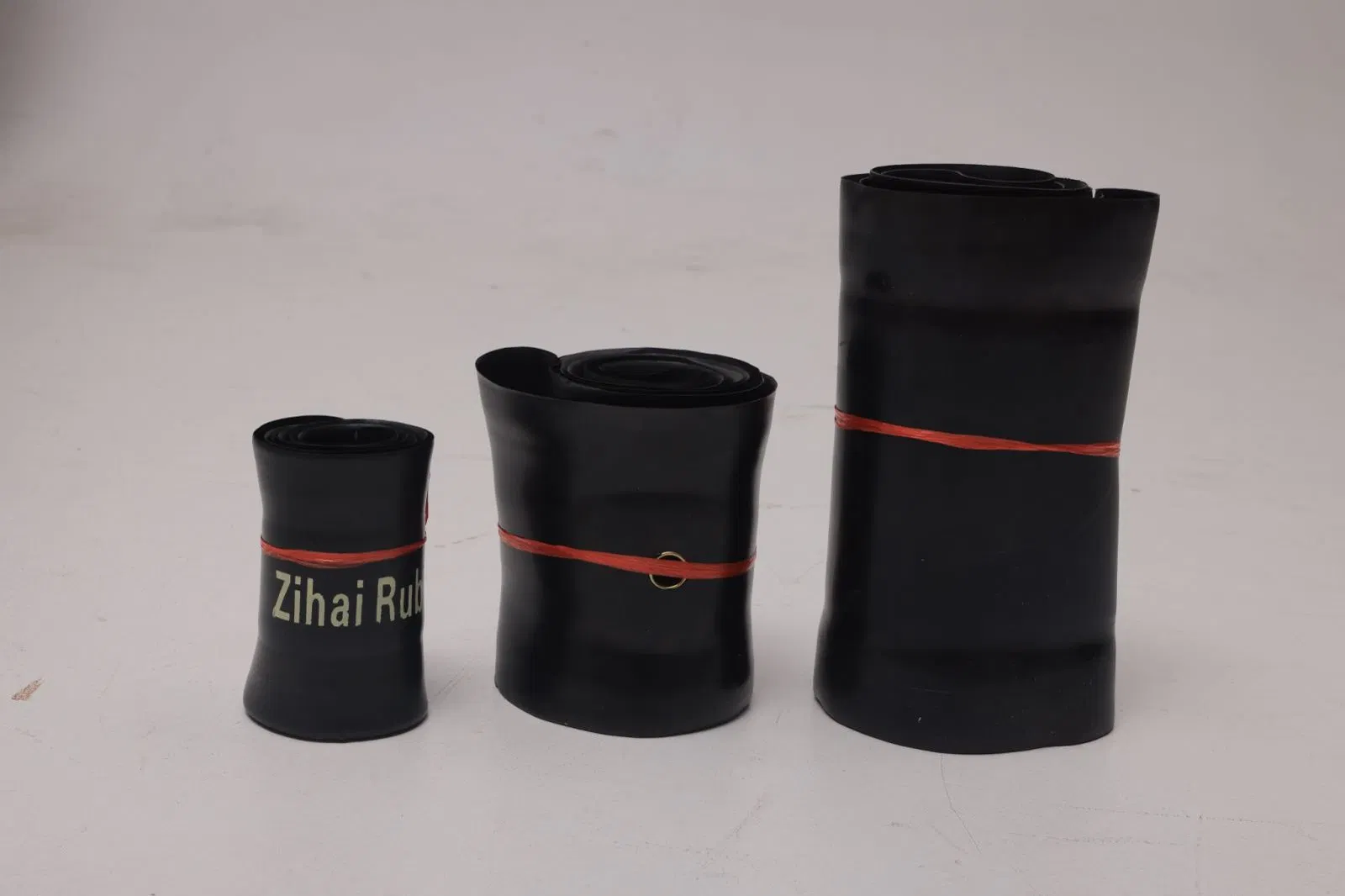 26.5-25 23.5-25 20.5-25 17.5-25 OTR E3 Truck Lorry Natural Rubber Tyre Wheel Inner Tube Disc Mud Flap