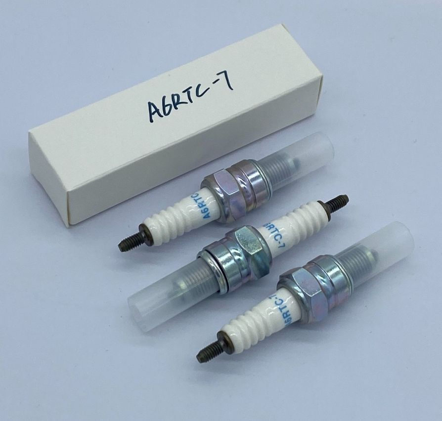 Свечи зажигания мотоциклетные никелевые CR6HSA