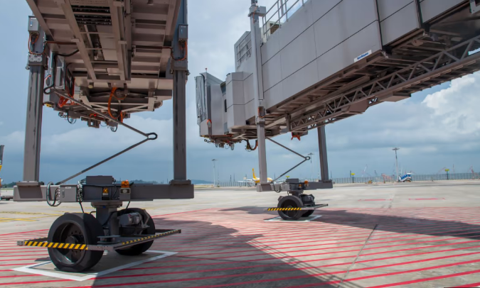 Manufacturer Directly Airport Boarding Bridge Solid Wheel Cushion Tire Gse Tyres 40X16X30