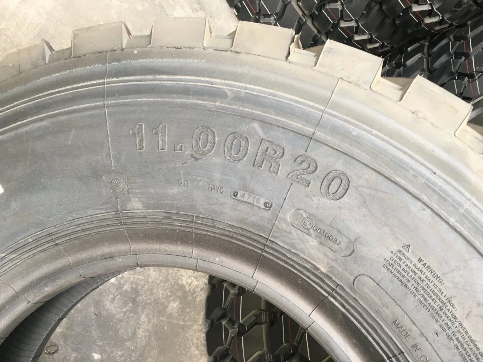 Truck Tire 11.00r20 TBR Tires Heavy Duty Long Mileage ECE R117 DOT