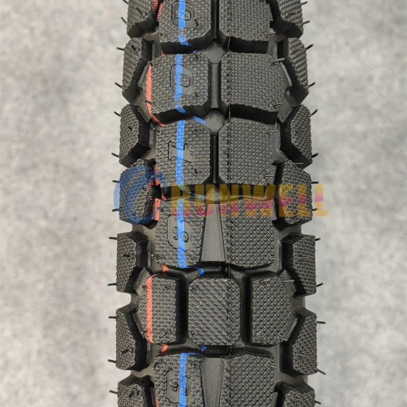 Шины внедорожные для мотоциклов и трициклов 2.50-17, 3.00-18