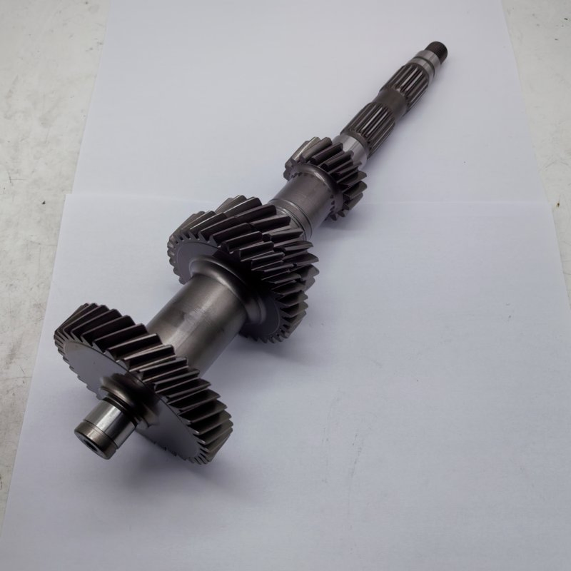 Промежуточный вал КПП Isuzu OEM 8-94435143-1