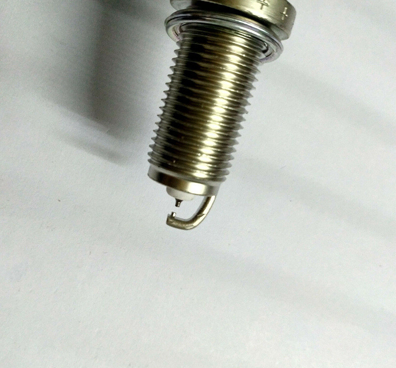 Свеча зажигания двойная иридиевая 90919-01243 для Toyota Highlander