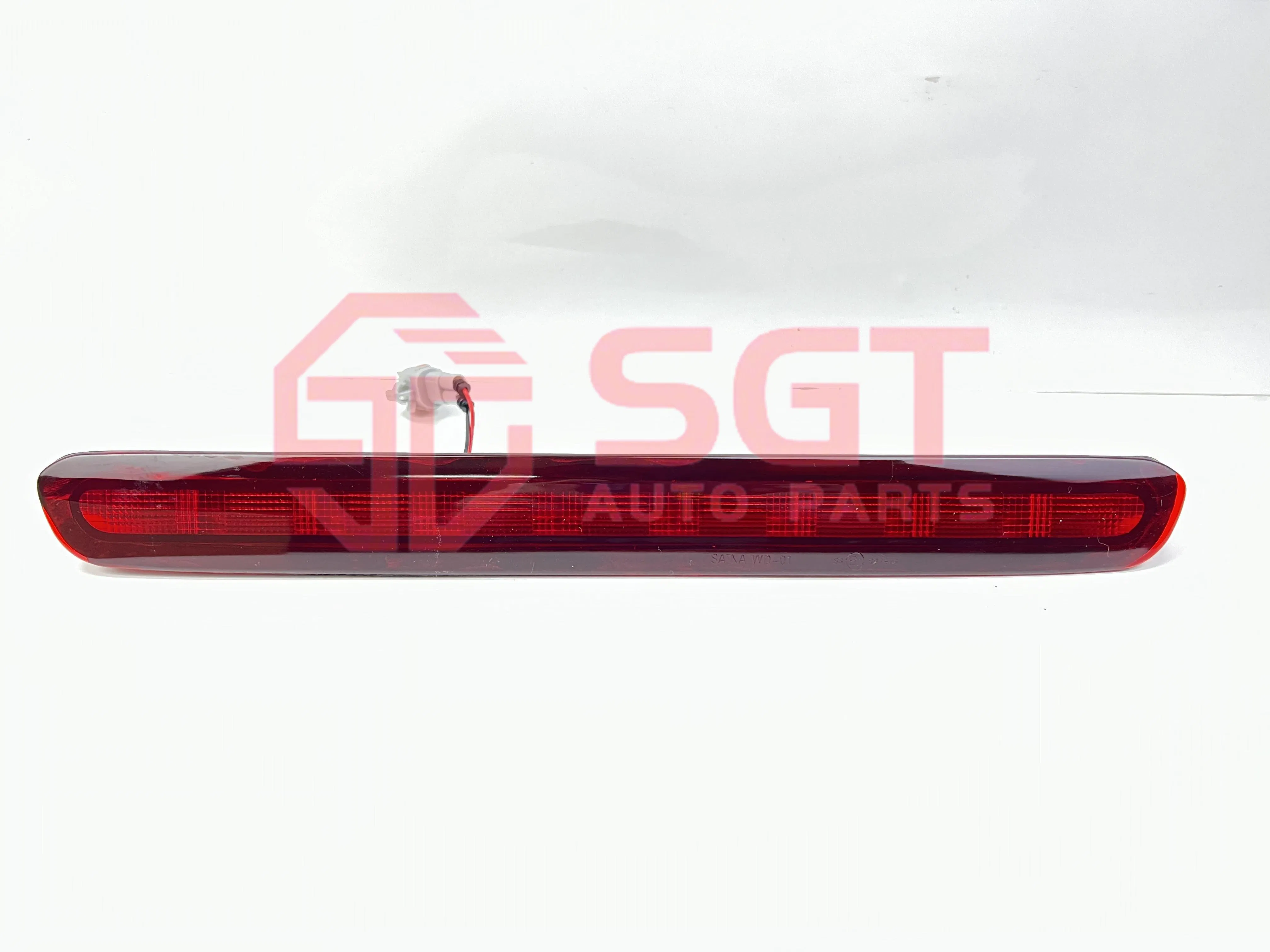 Фонарь задний светодиодный Toyota Hilux Vigo 2012 81570-0K010